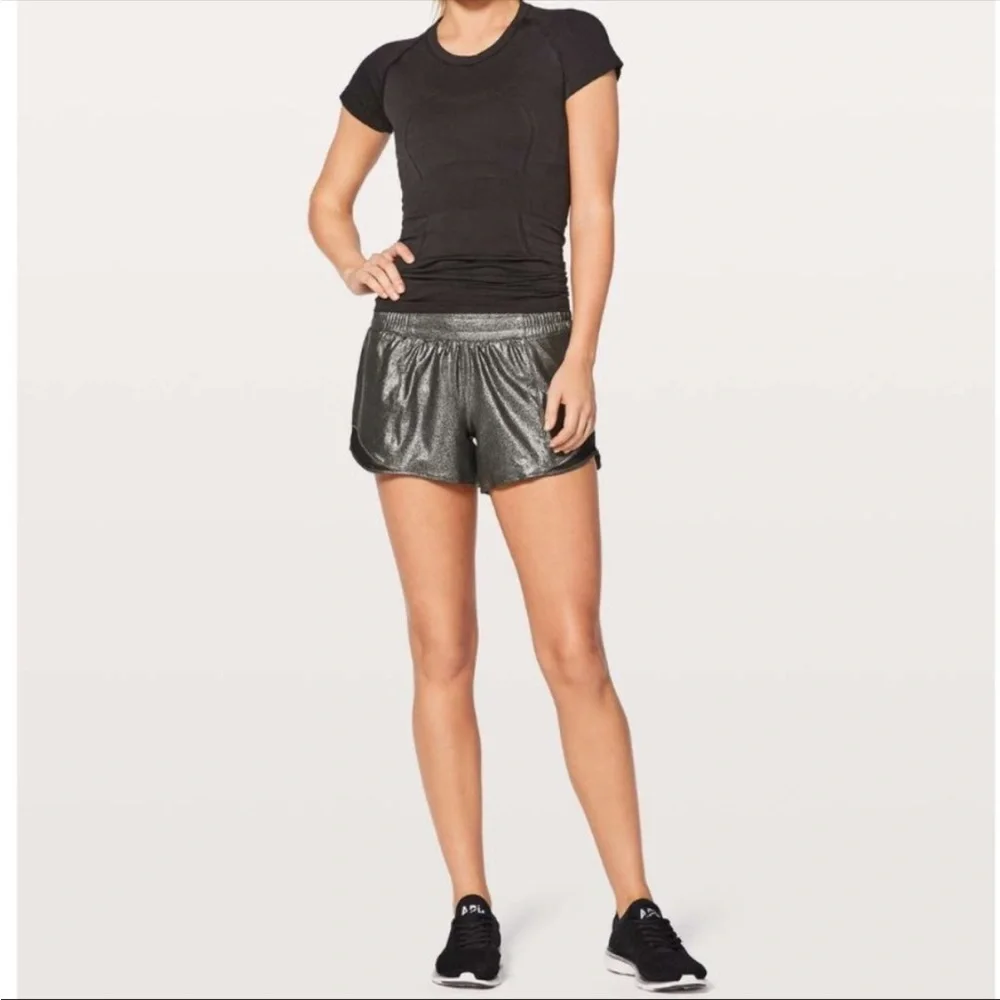 Lululemon Hotty Hot Short‎ II *Long 4